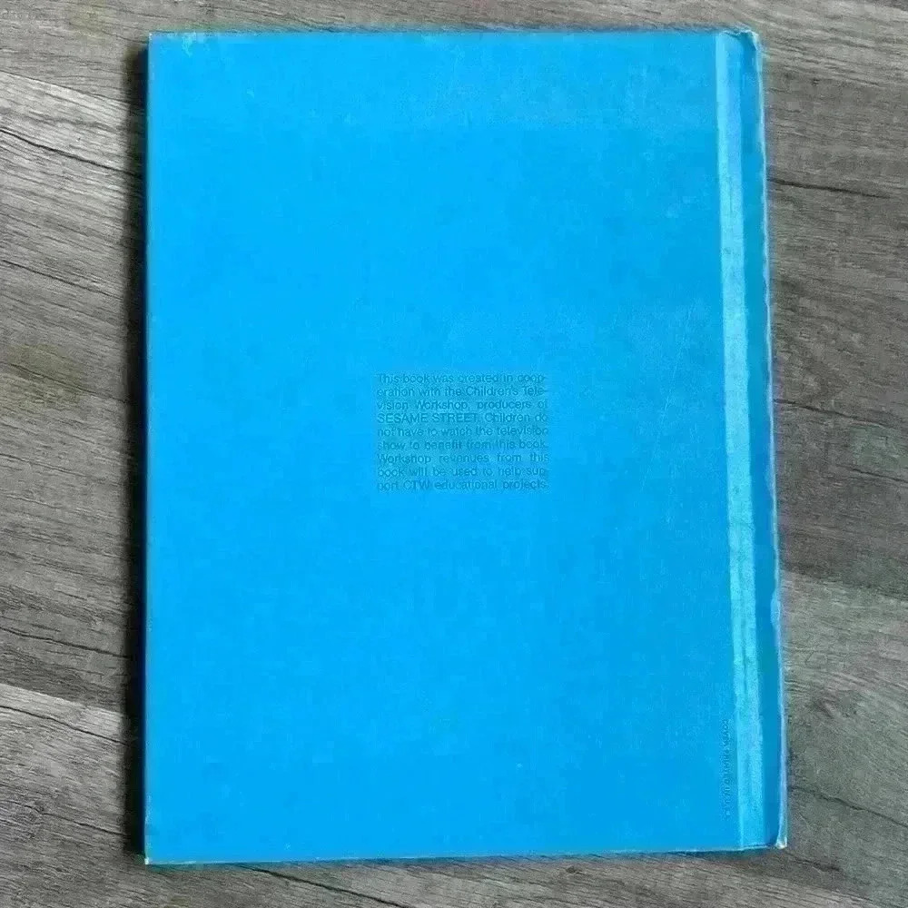 📚 Vintage Sesame Street Hardcover Children’s Book - Picture 2 of 2
